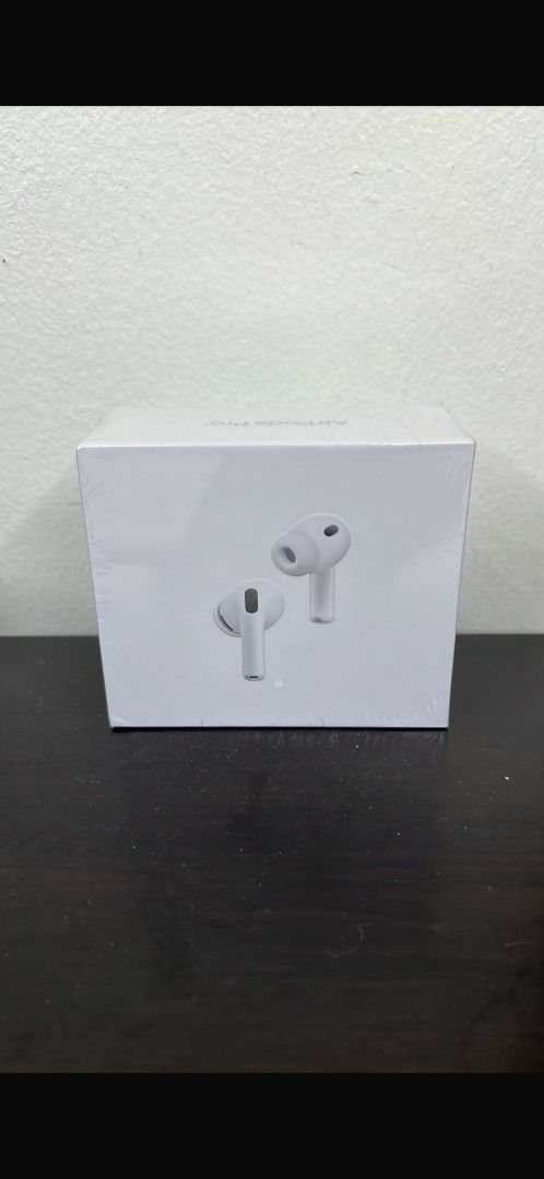 Apple AirPods Pro 3 (read desc)