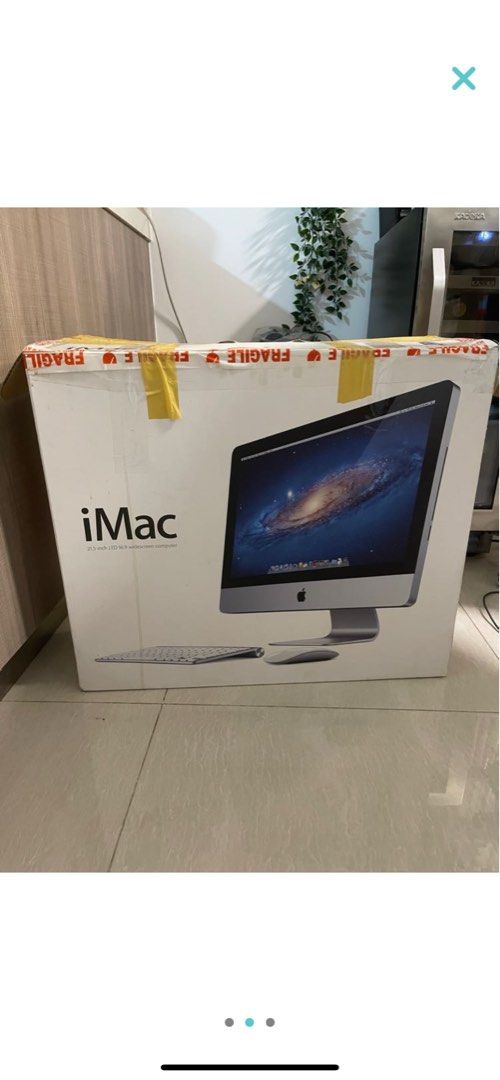 Apple iMac 21.5-inch LED Widescreen Computer501902790875555841