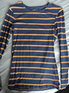 (Category: ) located in . Submitted by simplythriftfinds (Listing ID 1447981158, Image 1). Description: .