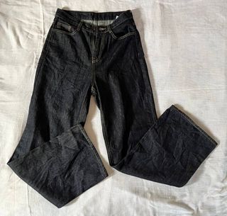 (Category: ) located in . Submitted by fishfilei (Listing ID 1447979824, Image 1). Description: .