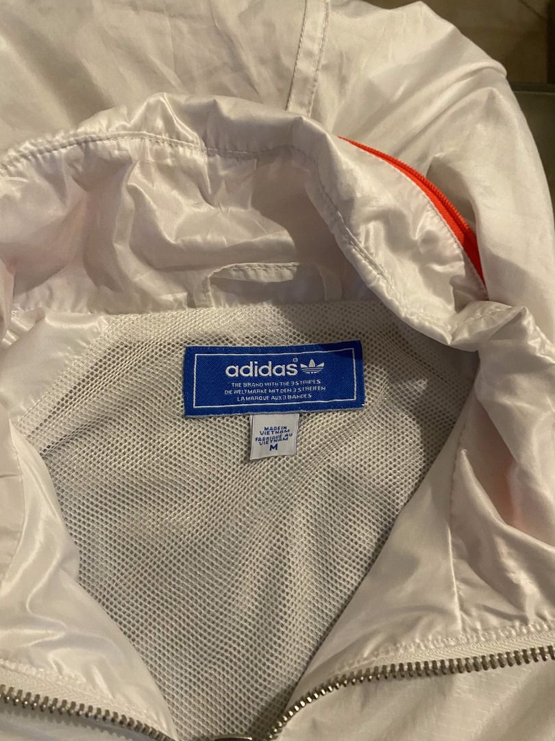 Authentic 2011 White Adidas Windbreaker Jacket (Category: Coats, Jackets and Outerwear) located in Palo. Submitted by probablyponce (Listing ID 1448071865, Image 3). Description: Selling my Authentic 2011 Adidas Windbreaker for only ₱275+ SF‼️ Width: 21 inches Length: 27 inches Issues: - Fading (Can be seen in pic) J&T Shipping 📦 Can meetup around Palo Area.