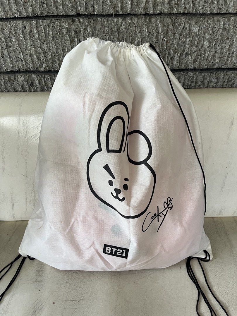 bt21 line cooky head cushion plush large (Category: Plushies & Soft Toys) located in Bacolod City. Submitted by cherry_knots (Listing ID 1448041983, Image 2). Description: Size : W400 × H490 × D150 (mm) this is the biggest size of the cushion idk the exact measurements >< but biggest size/dimensions! bought this from bt21 store in causeway bay HK in 2018! free shipping, rfs: moving, no longer collecting mop: gcash cod avail for maxim/lalamove mod