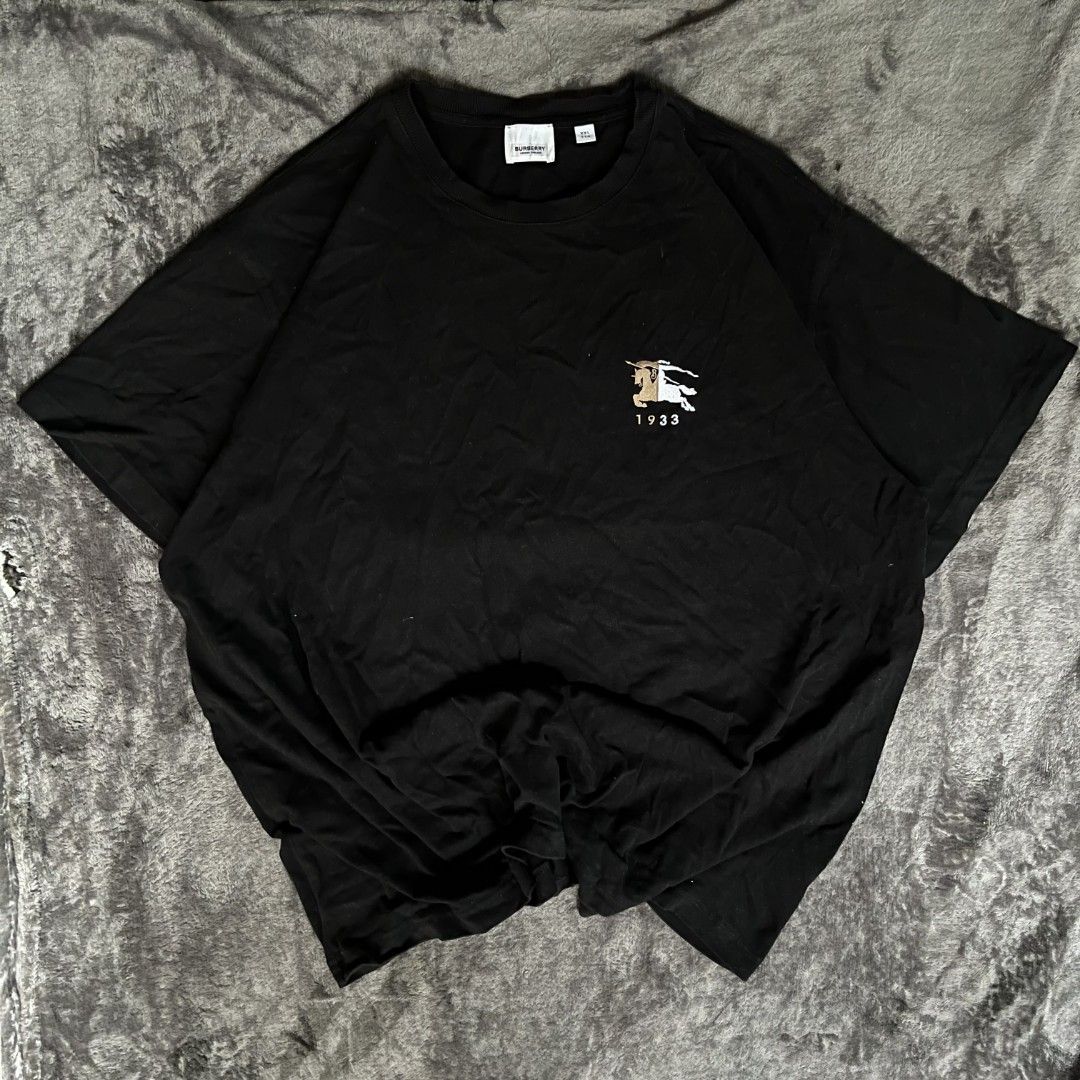 Burberry Embroidery (authentic) (Category: Tshirts & Polo Shirts ) located in Cabiao. Submitted by aeclark (Listing ID 1448071741, Image 1). Description: Size XXL Excellent Condition No flaws 10/10 color rateeee need wash only authentic!.