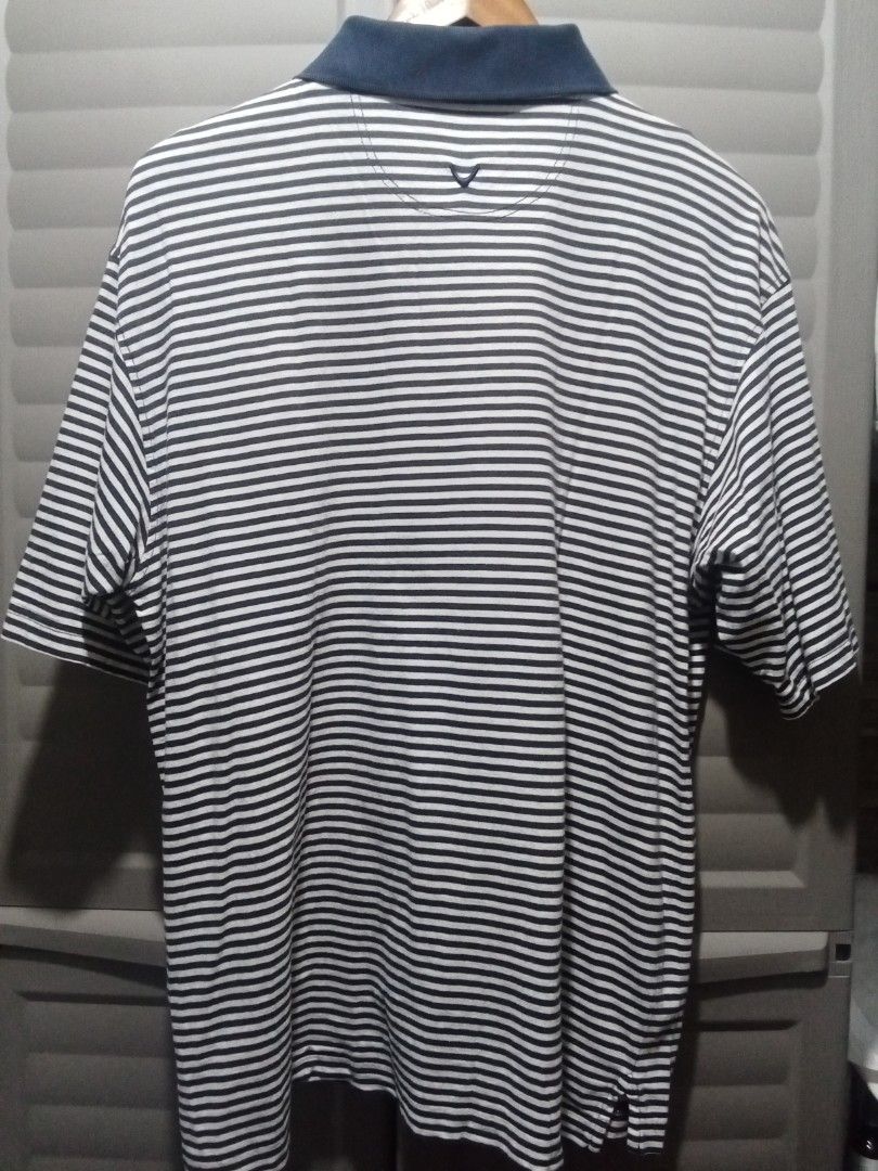 Callaway Striped Polo Shirt (Category: Tshirts & Polo Shirts ) located in Makati City. Submitted by kuysman (Listing ID 1447927774, Image 2). Description: actual measurement 24 x 28" only sensible questions are entertained 1 left.