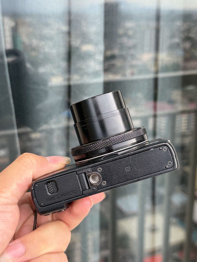 Canon G7x Mark 1 (Category: Cameras) located in Baguio. Submitted by aeralecamerastore (Listing ID 1447944665, Image 3). Description: Canon G7x Mark 1 📸 P 27,500 , sagad na 📍 Baguio / Cubao / BGC No issues Flash working Sensor Clean Cosmetics: 9/10 ( with sign of usage ) For sure buyer only , huwag na po makipag kwentuhan. For sure takers onlyy No installment . No Swap Actual Photo Posted 📷 Inclusions : 📦 What’s Included Canon G7x Mark 1 Came