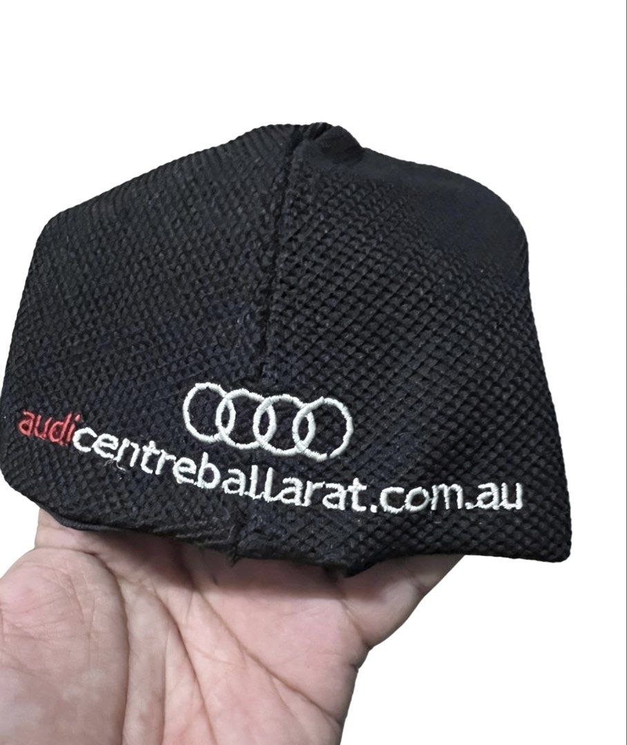 Cap audi (Category: Cap & Hats) located in Shah Alam. Submitted by lynnshin88 (Listing ID 1448001071, Image 2). Description: Condition luar hensem lagi 8/10 Meterial kain berkualiti Dalam pun ok cuma getah dia longgar sikit kene ganti getah baru atau jahit kemas supaya fit tapi kalau kepala anda besar ok takda masalah. Pos dfod.