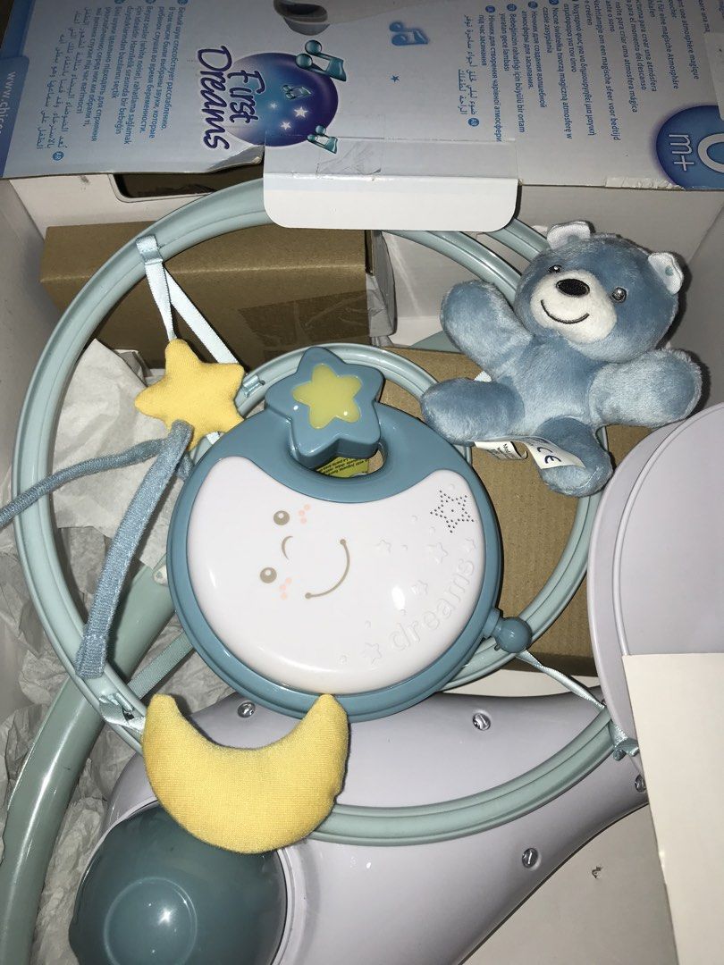 Chicco Next2Dreams 3-in-1 Musical Cot Mobile (Category: Infant Playtime) located in Quezon City. Submitted by teacher_nins (Listing ID 1448001200, Image 3). Description: Chicco Next2Dreams 3-in-1 cot mobile - Plays music and features a night light - Removable musical box for on-the-go soothing - Easily attaches to cribs - Includes cute teddy bear, moon, and star toys - Ideal for creating a calming nursery environment - needs batteries ‼️With orig