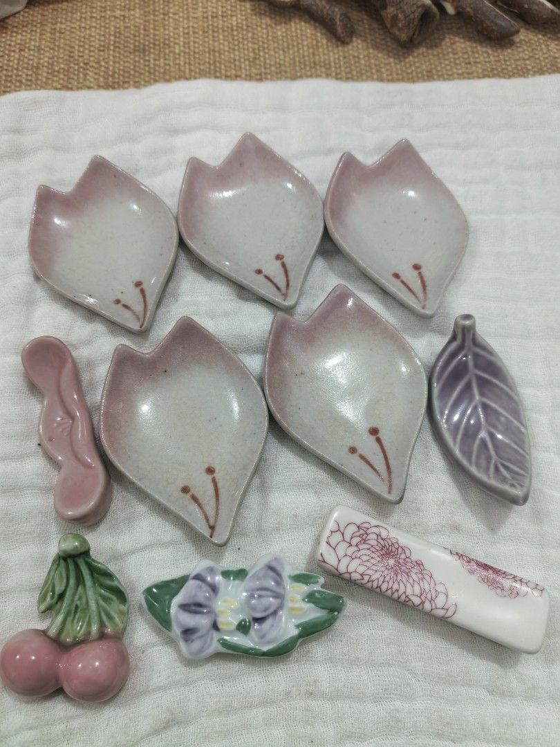 Chopstick Rest Set of 10 (Category: Other Kitchenware & Tableware) located in Cebu City. Submitted by dudes_villanueva (Listing ID 1447886589, Image 1). Description: Chopstick Rest Take All Sold as is.