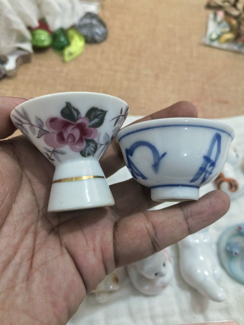 Chopstick Rest Set of 12 (Category: Other Kitchenware & Tableware) located in Cebu City. Submitted by dudes_villanueva (Listing ID 1447885468, Image 2). Description: Chopstick Rest Take All Sold as is where is.