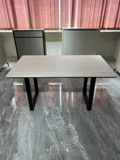 (Category: ) located in . Submitted by ifurniture (Listing ID 1447958426, Image 1). Description: .