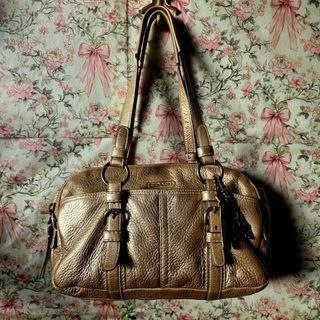 (Kategori: ) berada di . Dikirim oleh gallerycoachy2k (ID iklan 1447942300, Gambar 1). Deskripsi: .