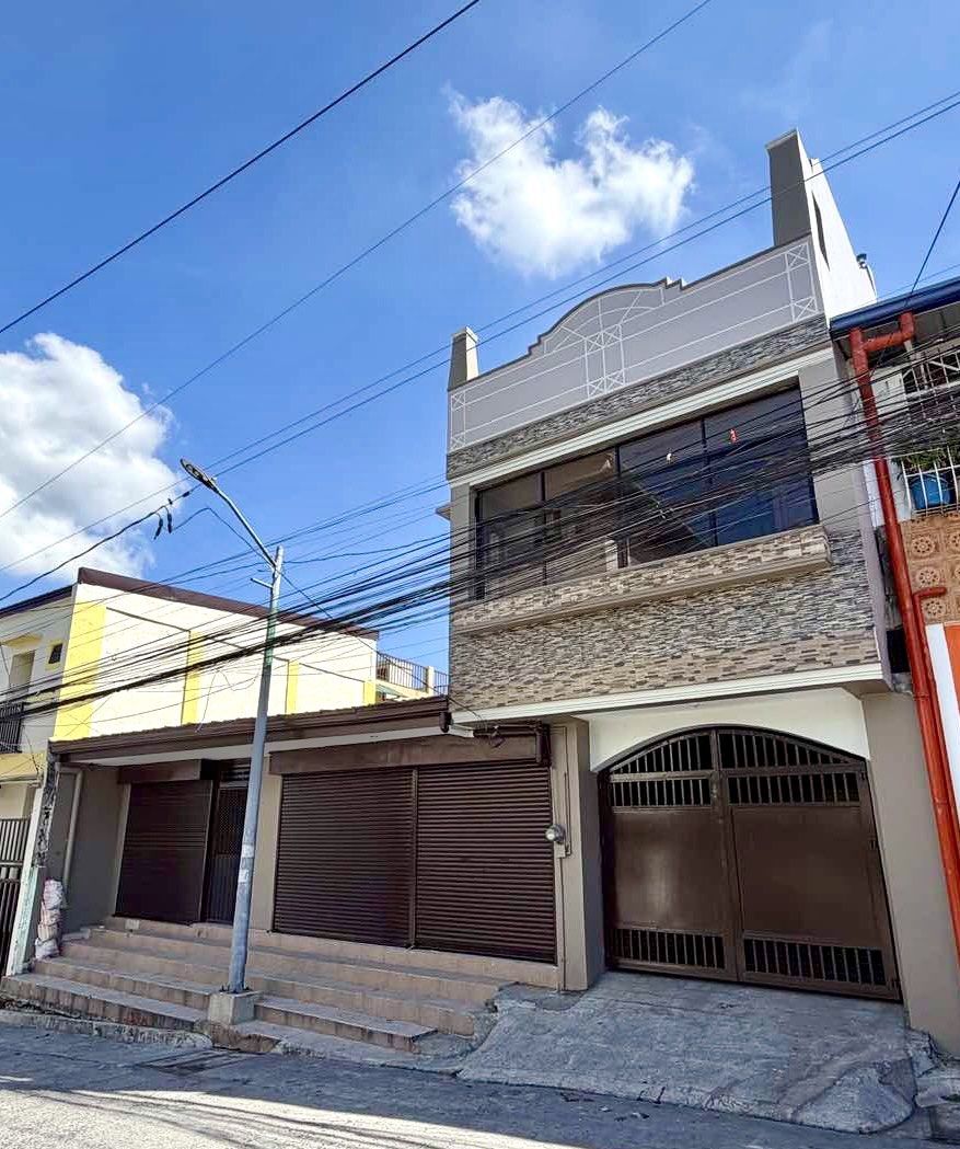 Commercial Space/Property for Rent (Category: Commercial) located in Quezon City. Submitted by oyasj (Listing ID 1448006616, Image 2). Description: COMMERCIAL BUILDING FOR RENT Location: 199 Rose St., Near Dr. Jose N. Rodriguez (Tala) Hospital, fronting Iglesia ni Cristo Church, Tala, Caloocan City Key Features: • Strategically positioned between established commercial areas and dense residential communities • Excellent visibility and accessibili