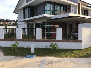 (Category: ) located in . Submitted by evertrust (Listing ID 1447946030, Image 1). Description: .