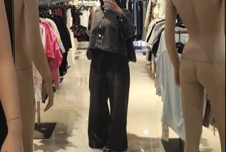 (Category: ) located in . Submitted by sellbymyraa (Listing ID 1448037520, Image 1). Description: .