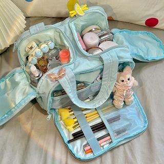 (Category: ) located in . Submitted by kaeelieee (Listing ID 1447939352, Image 1). Description: .