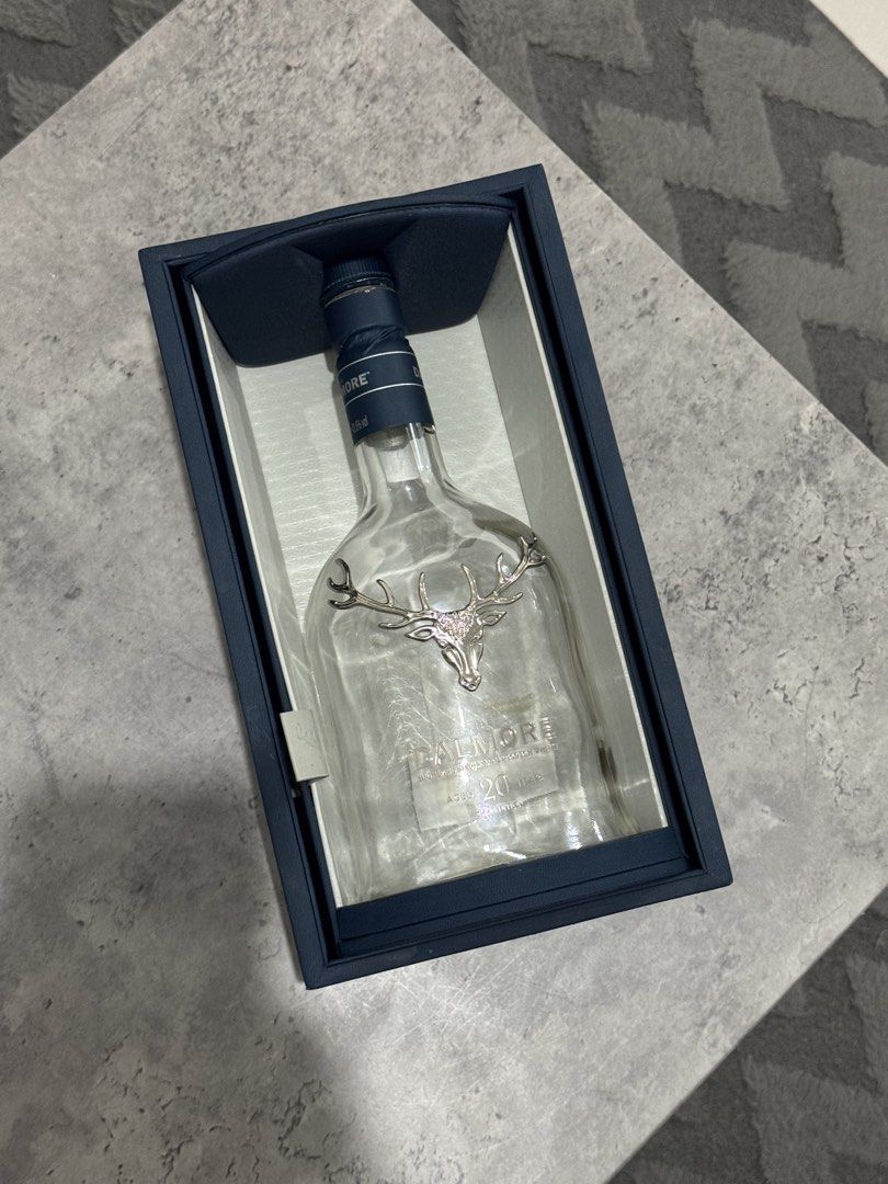 DALMORE EMPTY BOX AND BOTTLE (Category: Beverages) located in Manila. Submitted by alcoholyc (Listing ID 1448045143, Image 2). Description: MEETUP OR SHIP.