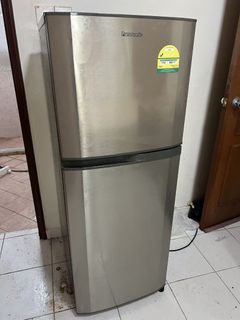 (Category: ) located in . Submitted by hongyangsg (Listing ID 1448016882, Image 1). Description: .