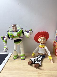 (Category: ) located in . Submitted by declutterWithKaye (Listing ID 1447984030, Image 1). Description: .