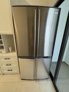 (Category: ) located in . Submitted by vito.shop (Listing ID 1448051631, Image 1). Description: .
