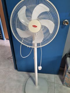 (Category: ) located in . Submitted by jcleanexpress (Listing ID 1447910108, Image 1). Description: .