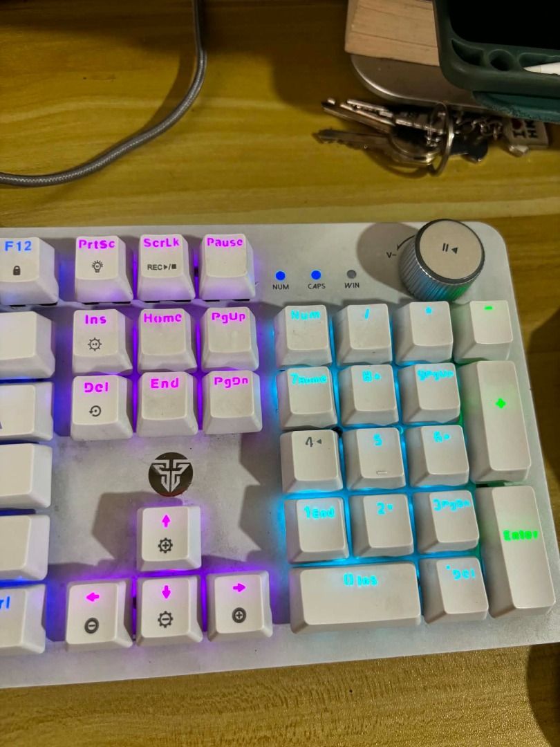 Fantech Maxpower MK853 Mechanical Keyboard White RGB (Category: Computer Keyboard) located in Manila. Submitted by cyrineravina (Listing ID 1447958677, Image 2). Description: Fantech Maxpower MK853 Mechanical Keyboard White Casing with RGB Lighting Issue: Num key keeps turning on/off Enter key clicked as 4 if Num is enabled Some keys have no light No box.