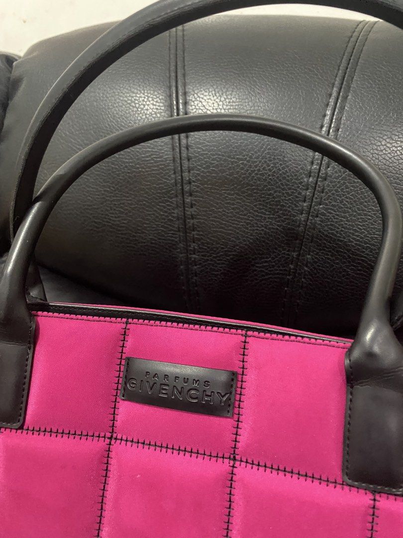 Givenchy nylon quilter tote bag (Category: Luxury Bags & Wallets) located in Antipolo. Submitted by switchneighborhood (Listing ID 1447984038, Image 2). Description: - Pink quilted tote bag from VIVEL - Spacious interior - Includes a zippered pocket - Black handles - Ideal for everyday use or travel - Plenty of room for essentials.