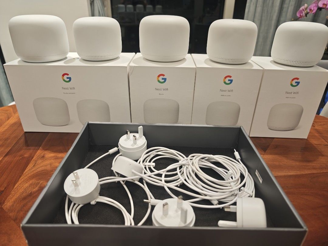 Google Nest Wifi Router and Points (5 Pack)