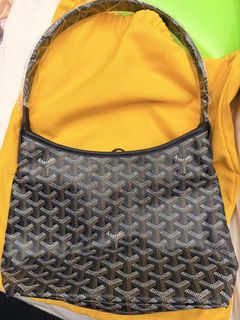 (Category: ) located in . Submitted by selltobuymore8 (Listing ID 1448023623, Image 1). Description: .