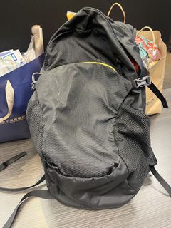 （分類：）位於 。 由 edmondlau 提交（商品編號 1447955583，圖片 1）。簡介： 。
