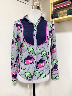 (Category: ) located in . Submitted by Aiasclosetph (Listing ID 1447988345, Image 1). Description: .
