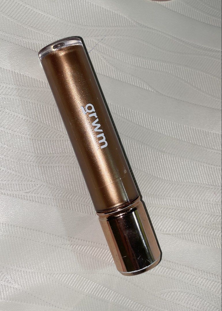 GRWM Glow Tint - Liquid Highlighter (Category: Makeup) located in Antipolo. Submitted by halsydeclutters (Listing ID 1447927650, Image 2). Description: GRWM Glow Tint - Liquid Highlighter with glass Shade: Dubai USE ONCE only!!! bought this for 269 SELLING FOR ONLY ₱120 (please no tawad) .
