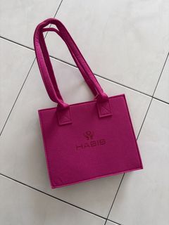 (Category: ) located in . Submitted by daily.bysyahira (Listing ID 1447894004, Image 1). Description: .