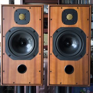 (Category: ) located in . Submitted by vinylmusic (Listing ID 1447958374, Image 1). Description: .