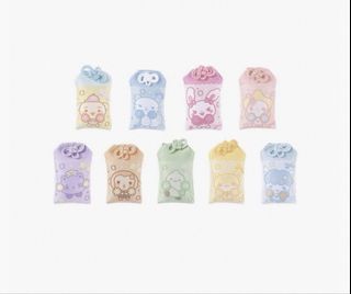 (Category: ) located in . Submitted by siyeondonutshop (Listing ID 1448023485, Image 1). Description: .
