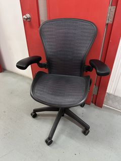 (Category: ) located in . Submitted by office.chair.seller (Listing ID 1447789094, Image 1). Description: .