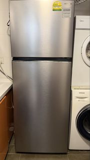 (Category: ) located in . Submitted by samsonite339 (Listing ID 1447888408, Image 1). Description: .