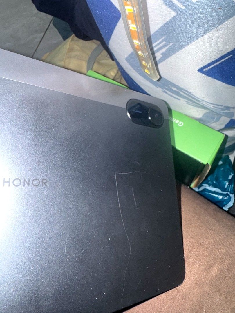 honor (Category: iPad) located in Kuala Lumpur. Submitted by oo86790055501 (Listing ID 1447921039, Image 2). Description: .