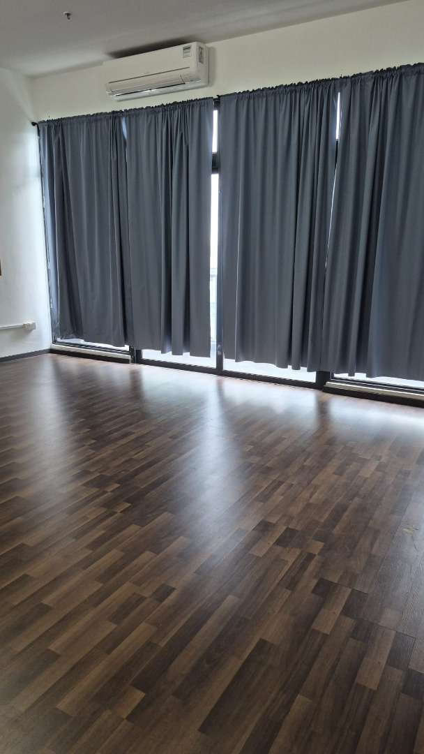 (Category: ) located in . Submitted by ariesdesign (Listing ID 1447930556, Image 1). Description: .