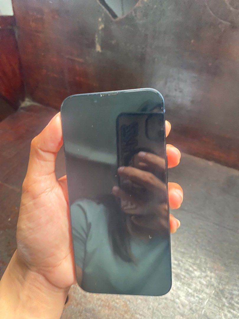 IPHONE 13 MIDNIGHT BLUE (Category: iPhone 13 Series) located in Makati City. Submitted by garageg (Listing ID 1448068542, Image 2). Description: iPhone 13 14K LASTT! * ✅ 128GB Storage * ✅ iOS 18.3.2 * ✅ Globe Locked * ✅ No repairs/replacements (verify via Parts & Service History) * ✅ Coverage expired (normal for used device) *Batt health : 66 Condition: * Smooth performance, no lag. * All buttons, speakers, microphone, Face ID, cameras, Wi-Fi, Bl