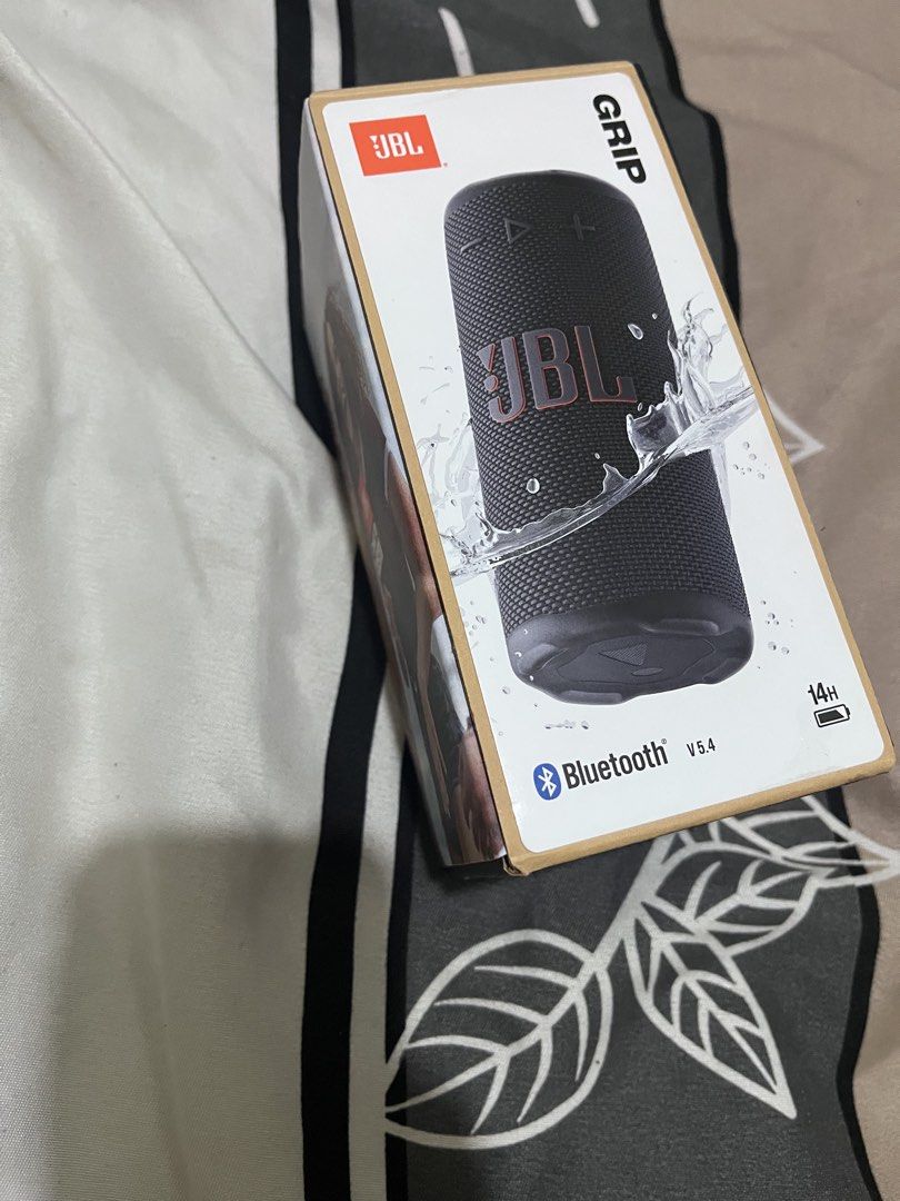 JBL Grip Portable Bluetooth speaker (Category: Soundbars, Speakers & Amplifiers) located in Paranaque City. Submitted by hazello028 (Listing ID 1447920168, Image 2). Description: 📢 For Sale: JBL Flip Portable Bluetooth Speaker (Black) ✅ 100% Brand New ✅ Sealed/Unused (Only opened for photo) ✅ Complete with Original Box ✅ Gift Receipt from Power Mac Center Included ✅ Won from a Company Raffle – No longer needed, so I'm selling it. .