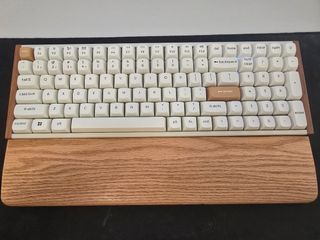 （分類：）位於 。 由 oddstone.f6f4b6 提交（商品編號 1447975694，圖片 1）。簡介： 。