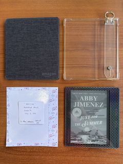 (Category: ) located in . Submitted by bookishcase (Listing ID 1447918251, Image 1). Description: .
