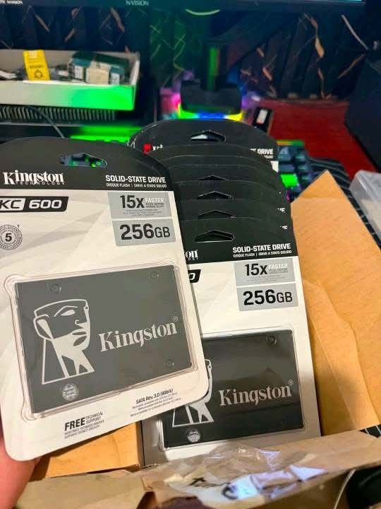 Kingston KC600 256GB SSD (Multiple Available) (Category: Hard Disks & Thumbdrives) located in Manila. Submitted by esquivelsingko (Listing ID 1447923552, Image 1). Description: - Brand New Kingston KC600 256GB SSD - Sealed in original packaging - Ideal for upgrading PC or laptop storage - Offers fast and reliable performance - Limited stock available, get yours now!.