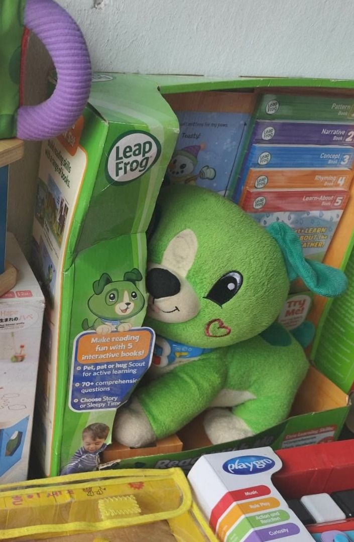 Leapfrog Read With Me Scout (Category: Infant Playtime) located in Caloocan City. Submitted by raileyathens (Listing ID 1448070162, Image 1). Description: Sealed books (unused) Well loved Scout (replace the batteries).