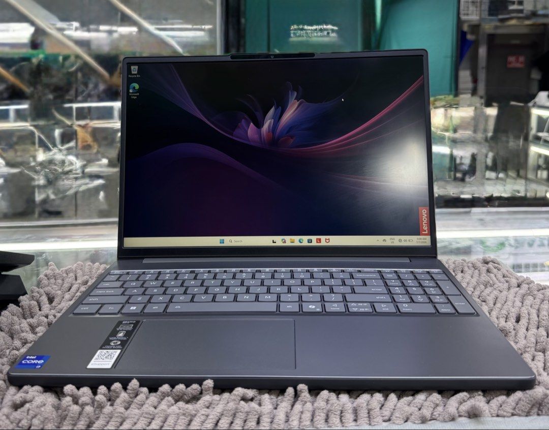 LENOVO IDEA PAD 3 /CORE I7 -13th GEN (Category: Laptops & Notebooks) located in Manila. Submitted by mitcheko (Listing ID 1447947025, Image 1). Description: LENOVO IDEAPAD SLIM H GEN 16GB RAM 512GB SSD FHD 16.inch 16 CPUS 2.4Ghz My Price: 28,999 💻 Quick Specs 🔥 ▪️12th gen Core i7 -13620H (12CPUs) 2.4GHz ▪️ 16GB RAM LPDDR5X 4267 MT/s ▪️ 512GB SSD Flash Storage ▪️ Intel UHD Graphics ▪️ 8GB Total Graphics Memory ▪️ 16inch screen ▪️ 1920 x 1080 FUL