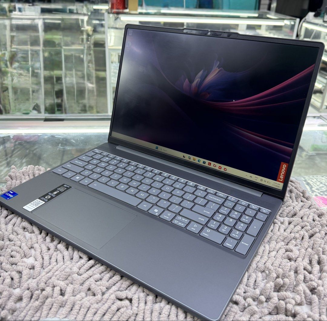 LENOVO IDEA PAD 3 /CORE I7 -13th GEN (Category: Laptops & Notebooks) located in Manila. Submitted by mitcheko (Listing ID 1447947025, Image 3). Description: LENOVO IDEAPAD SLIM H GEN 16GB RAM 512GB SSD FHD 16.inch 16 CPUS 2.4Ghz My Price: 28,999 💻 Quick Specs 🔥 ▪️12th gen Core i7 -13620H (12CPUs) 2.4GHz ▪️ 16GB RAM LPDDR5X 4267 MT/s ▪️ 512GB SSD Flash Storage ▪️ Intel UHD Graphics ▪️ 8GB Total Graphics Memory ▪️ 16inch screen ▪️ 1920 x 1080 FUL