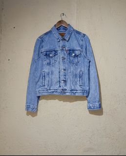 (Category: ) located in . Submitted by thriftyjd (Listing ID 1448054578, Image 1). Description: .
