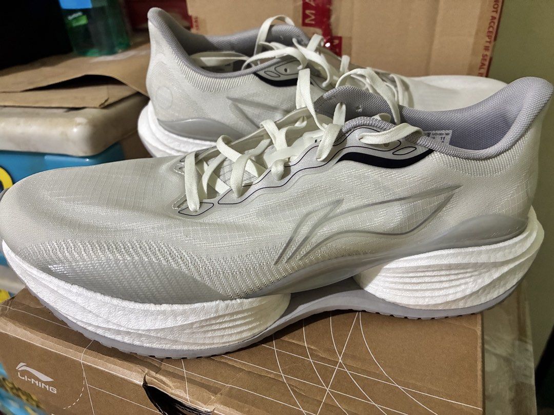 Li-Ning Superlight 22 Running Shoes US 11 (Category: Sneakers) located in Paranaque City. Submitted by anthonyjubs (Listing ID 1447982450, Image 3). Description: Authentic Size US 11/EU 45 Used no more than 3x With box What you see is what you get No hidden issues RFS: Decluttering Location: Don Bosco, Paranaque City Lalamove same day shipping available. GCash payment accepted..