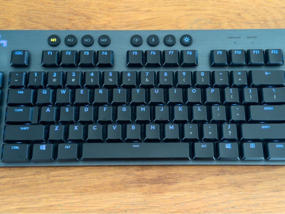 Logitech G915 Wireless RGB Mechanical Gaming Keyboard502173433280614402