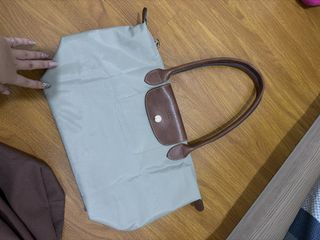 (Kategori: ) berada di . Dikirim oleh annswardrobe (ID iklan 1448011448, Gambar 1). Deskripsi: .